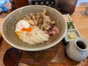 오도루 우동 踊るうどん 滝井本店