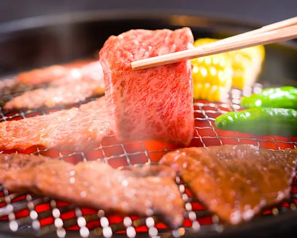 야키니쿠 니쿠덴 텐진/아카사카