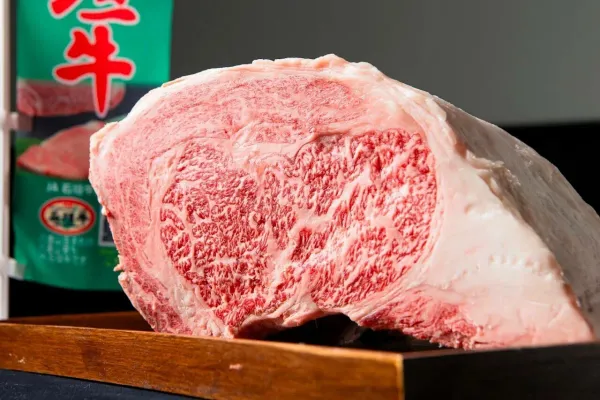 炭火焼肉 たくみ