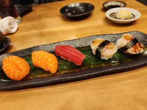 すしひろ 難波店
