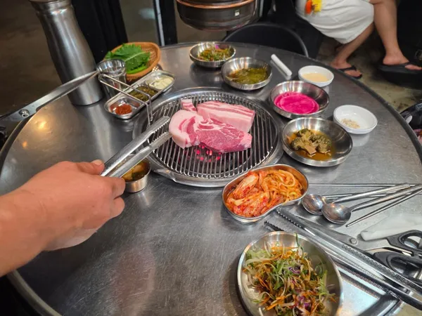 돈이랑 제주흑돼지 본점 사진 2