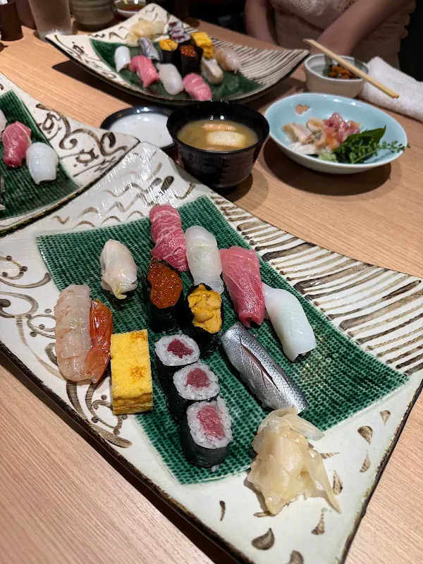 Ikina Sushi Dokoro Abe Hiroo Honten 사진 4