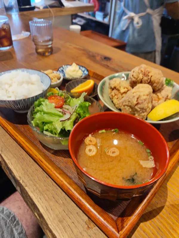 and Co- 酒も食事も 사진 4