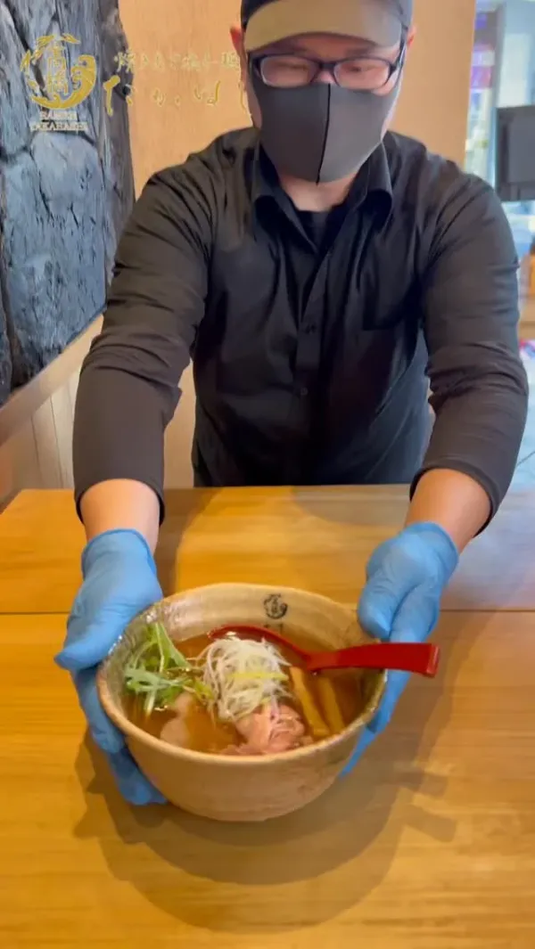 야키아고 시오라멘 타카하시 본점 사진 3