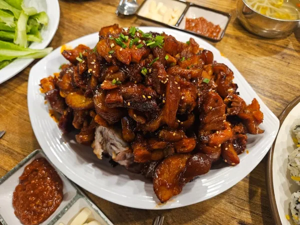 주왕족발