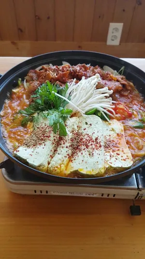 Suda Tteul
