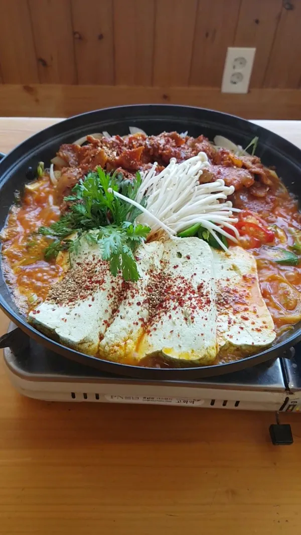 수다뜰