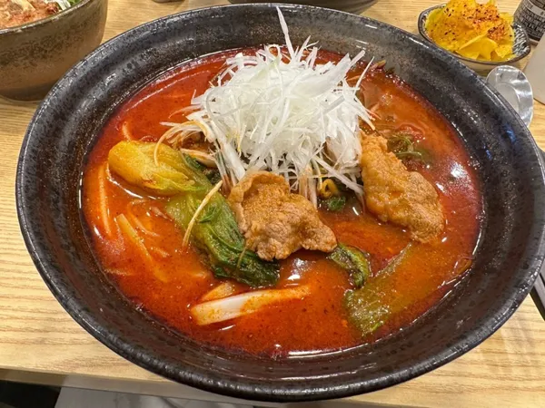 손수동