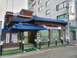 Cheonggiwa Maeuntang