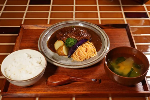 야마모토노 함바그 교토카와라마치점 사진 5