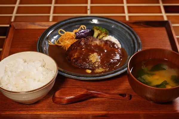 山本のハンバーグ京都河原町店の写真5