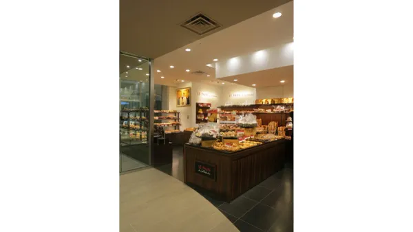 LE PAIN de Joël Robuchon Shibuya Hikarie Store