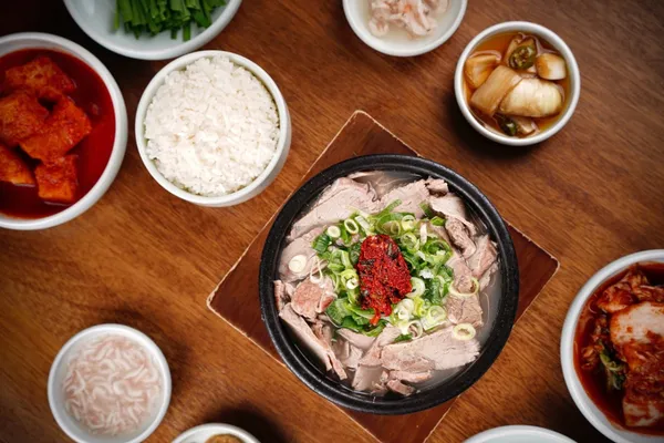 극동돼지국밥
