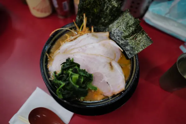 왕도가직계 이에케이 도쿄 라멘 사진 5