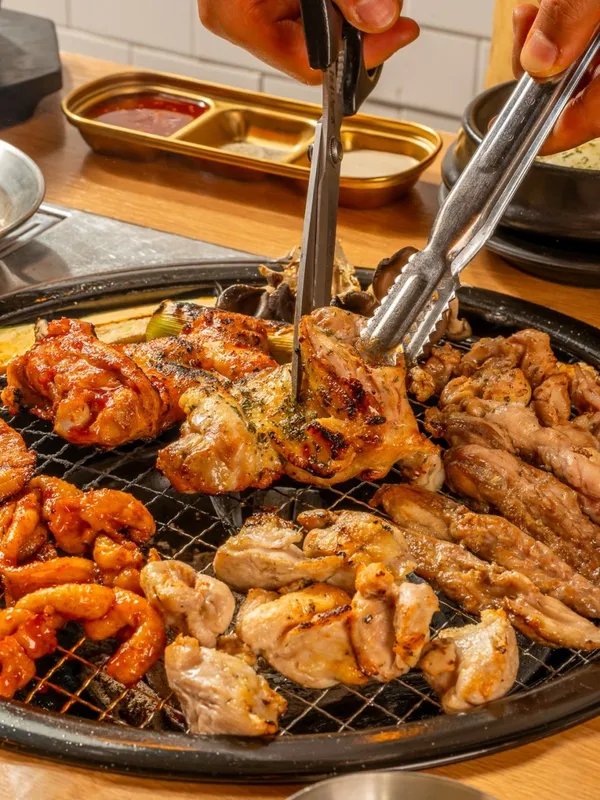 강남숯불닭갈비 칸나닭집 사진 5