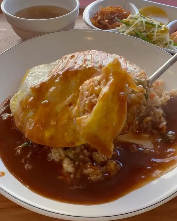 キンパナラ ナムソン駅店