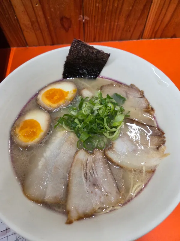 名代ラーメン亭 博多駅地下街店の写真2