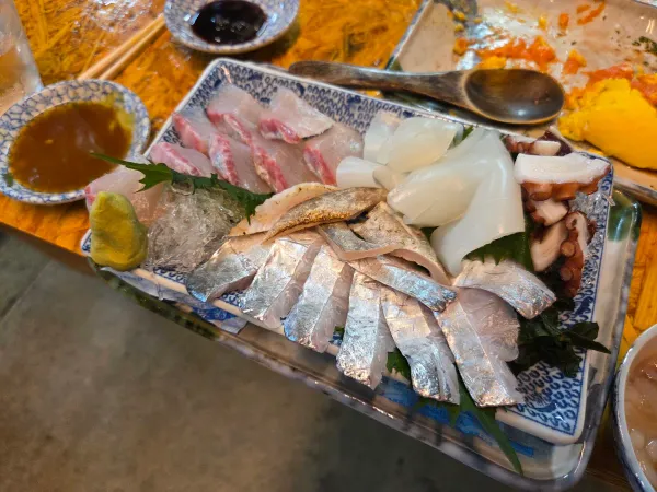 占部商店
