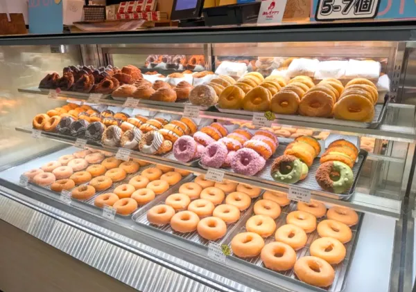 TSUBAME DONUT (ツバメドーナツ) いっぴん通り店 사진 2