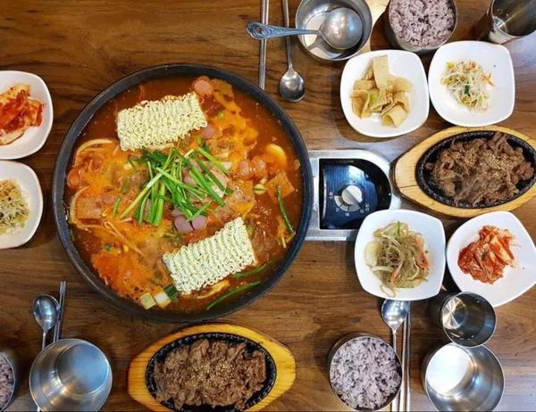 우림정