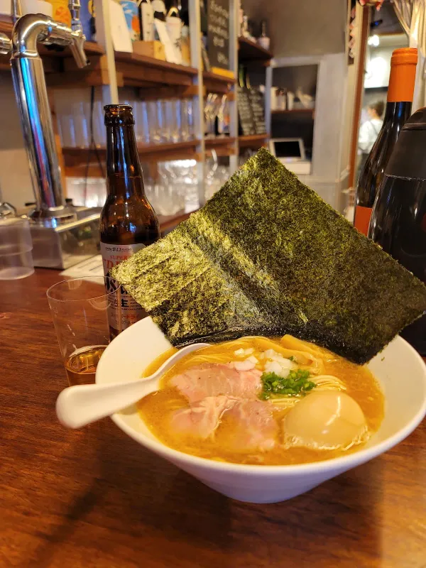 ラーメンバルゆきかげ 東京根津店の写真2
