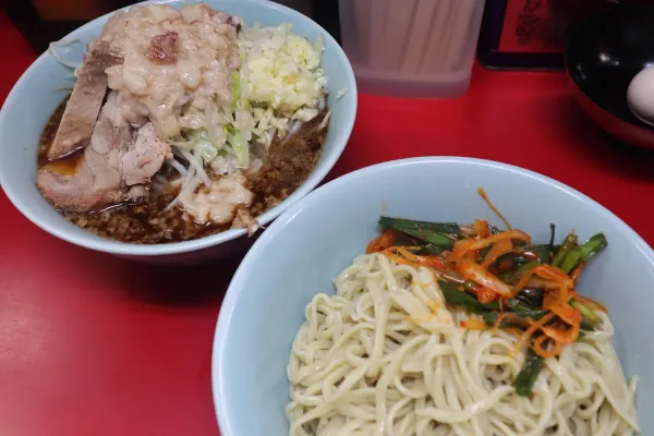 라멘 지로 나카야마에키마에점 사진 5