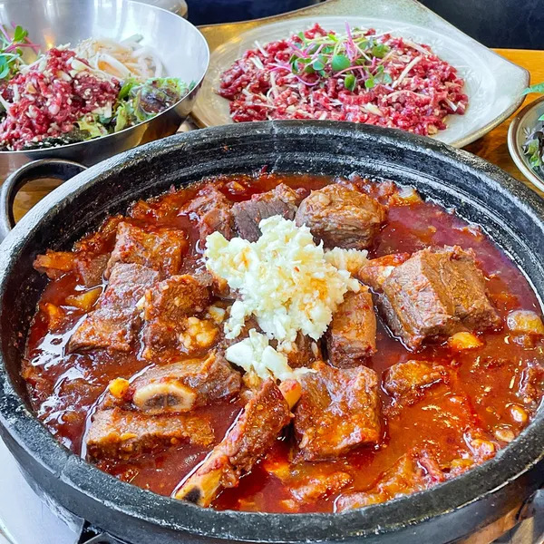 동인동찜갈비 돌담집