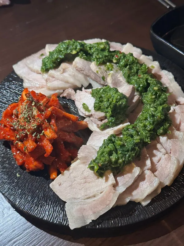 원효로돈까스&어쩌다 열게된 소주집