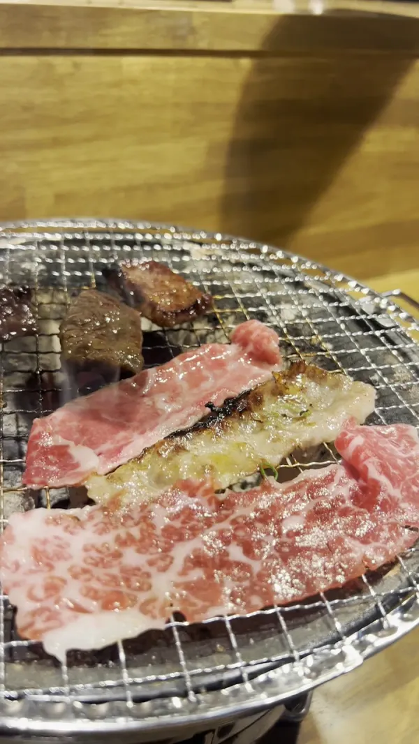 炭火焼肉 丸十 sumibiyakiniku marujuu 사진 2