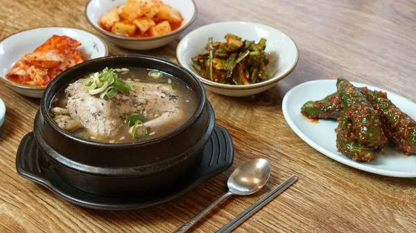 명가한방삼계탕