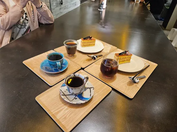 Coffee & tobacco 사진 2