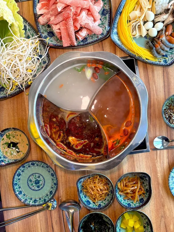 진화쿵푸마라탕&훠궈무한리필 홍대본점