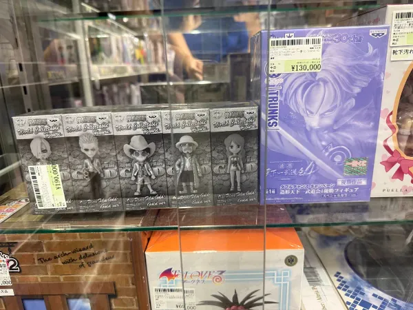 스루가야 아키하바라 역앞점 사진 3