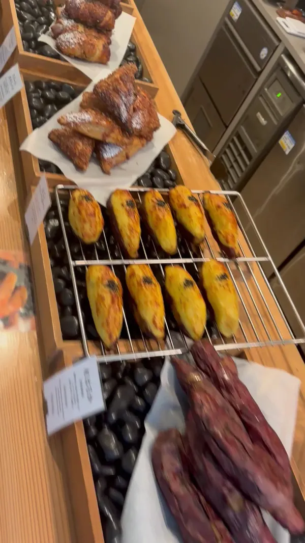 Roasted sweet potato specialty store Ishinkura Naramachi 사진 2