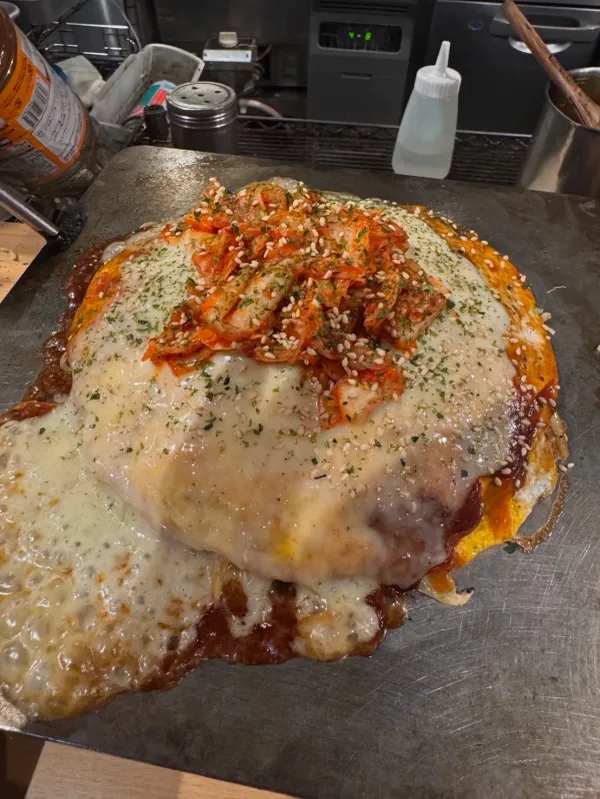 広島お好み焼き 鉄板酒場 やきとら 사진 4