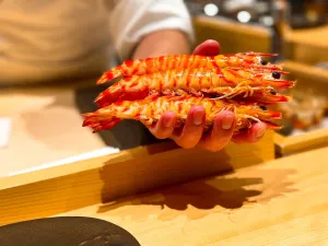 鮨しみず