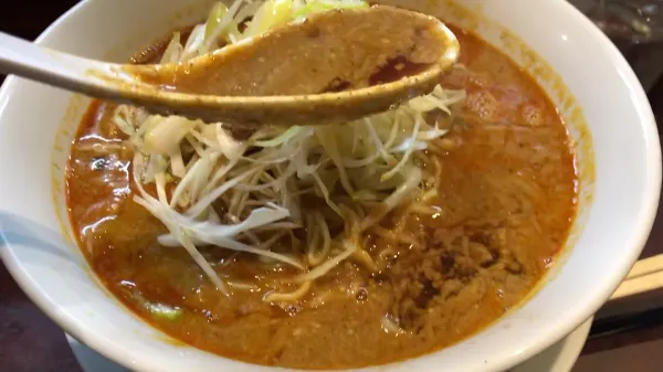 ちー坊のタンタン麺 大名店 사진 2