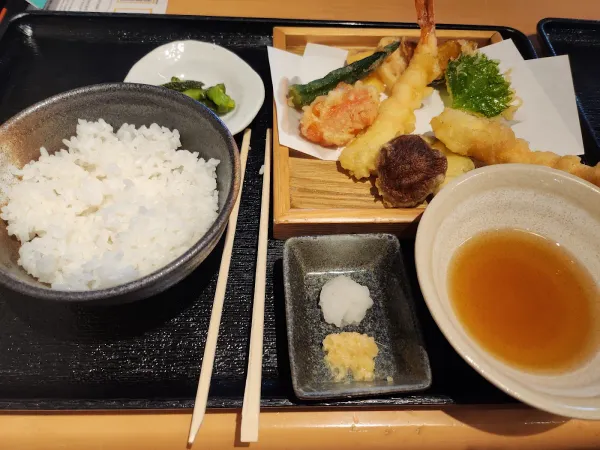 めん蔵人 清水店の写真5
