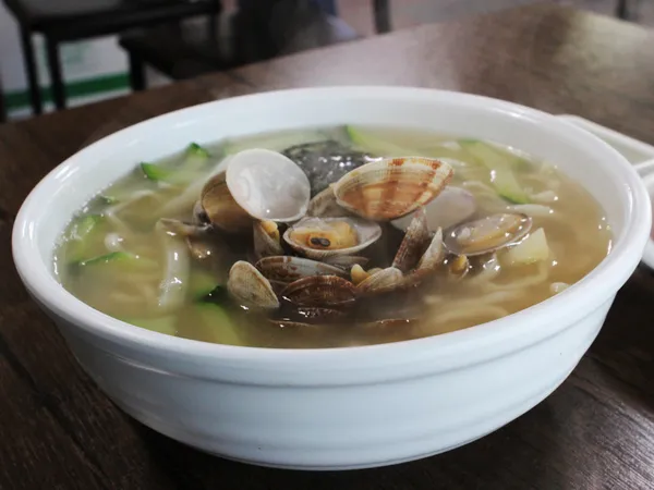 수유손칼국수
