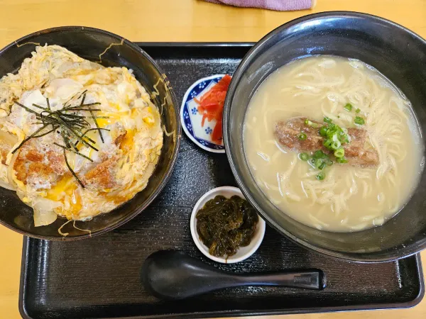 나카야스미 쇼텐 사진 3