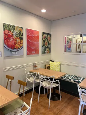 85 Degrees Cafe