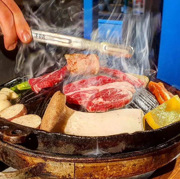야스노야 지로 압구정점