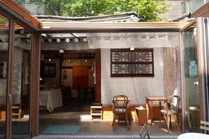 Picnic Seonyudo Hanok