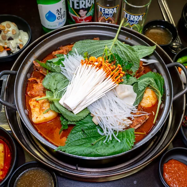 돕감자탕전문점