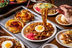 죠죠 트리플스트리트점