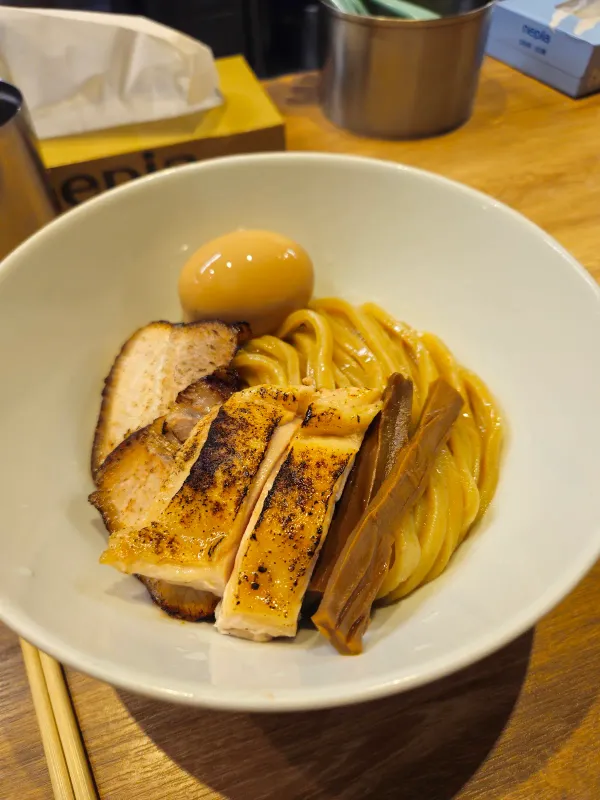 自家製麺 つきよみの写真2