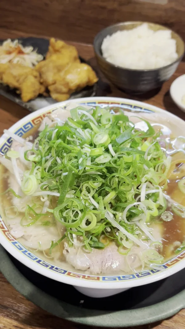 博多とんこつ 天神旗 사진 2