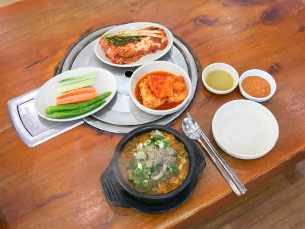 한동길뼈다귀감자탕 신내본점