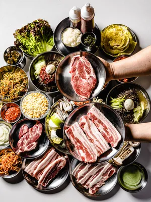 꿀삼겹 본점