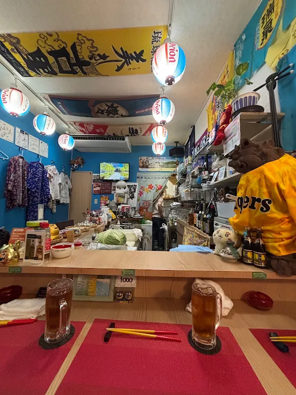 沖縄居酒屋てぃんがーら 사진 5